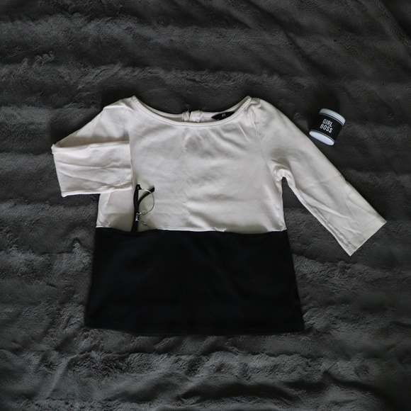 2/$25 H&M Mid Sleeve Top - Picture 3 of 8
